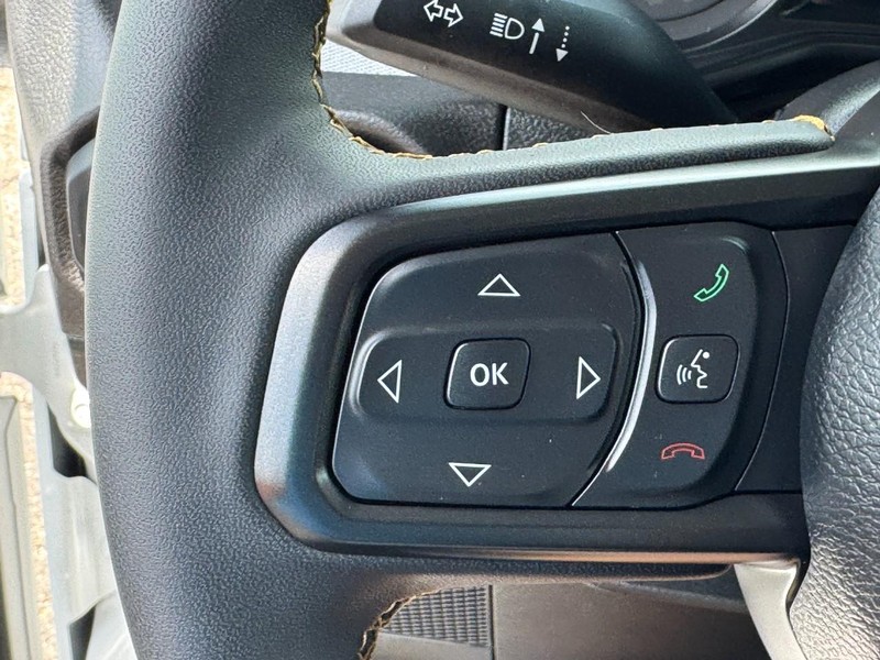 Jeep Wrangler Vehicle Image 17