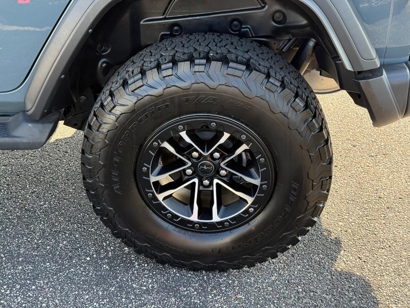 Jeep Wrangler Vehicle Image 06