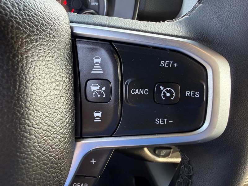 Ram 1500 Vehicle Image 15