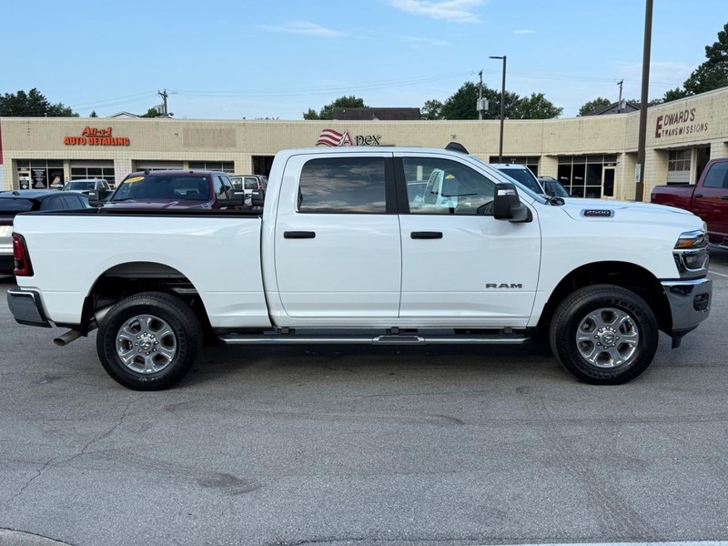 Ram 2500 Vehicle Image 02