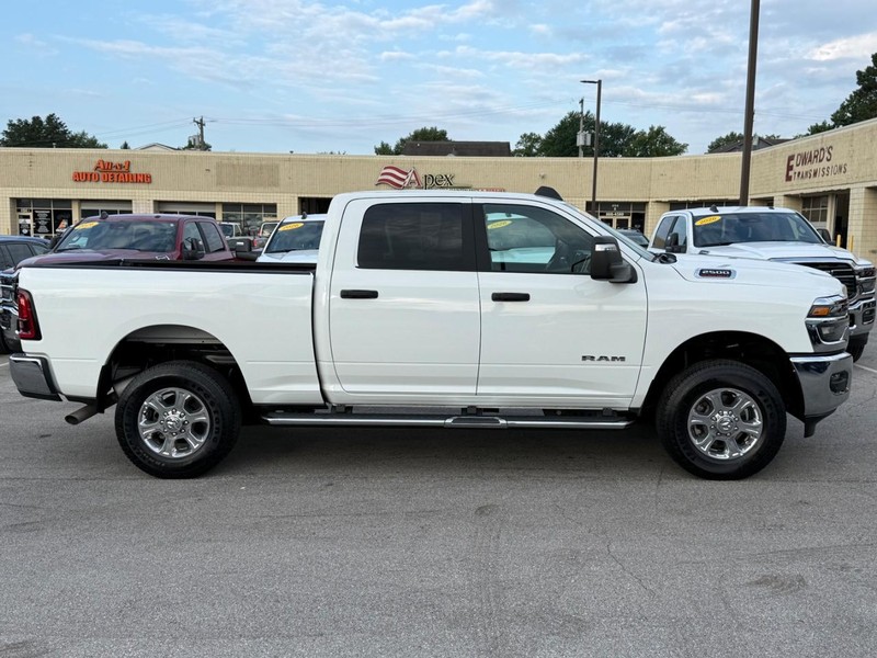 Ram 2500 Vehicle Image 02