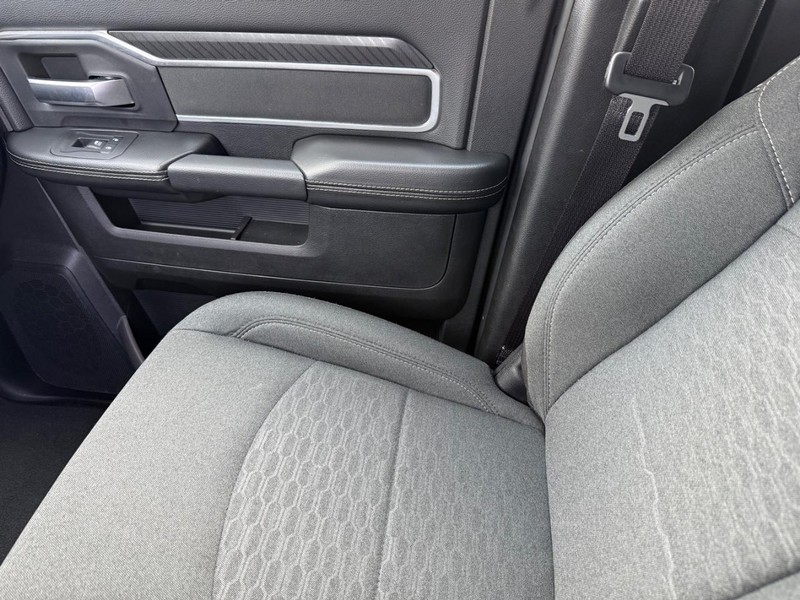 Ram 2500 Vehicle Image 20