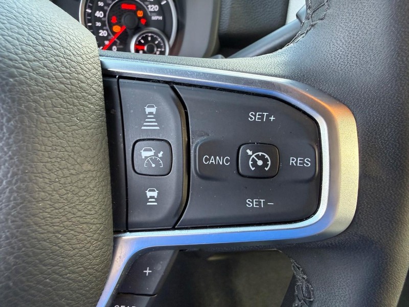 Ram 2500 Vehicle Image 14