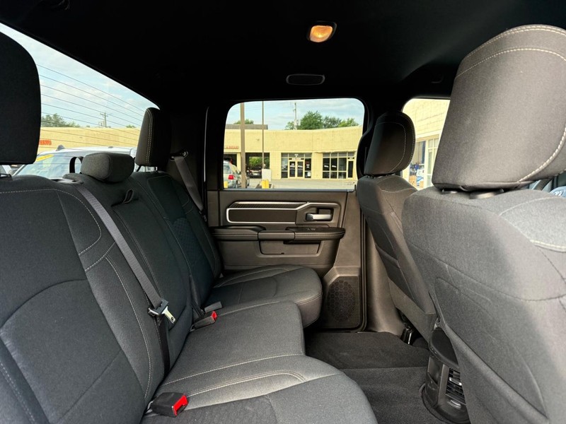 Ram 2500 Vehicle Image 10