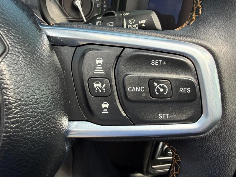 Jeep Wrangler 4xe Vehicle Image 15