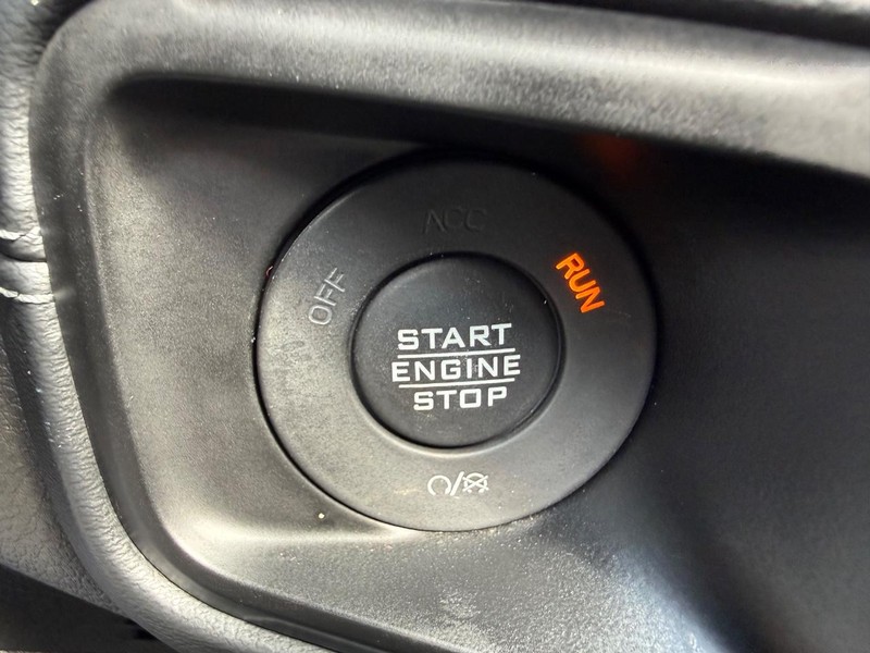 Jeep Wrangler 4xe Vehicle Image 16