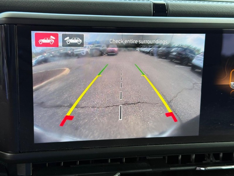 Jeep Wrangler 4xe Vehicle Image 19