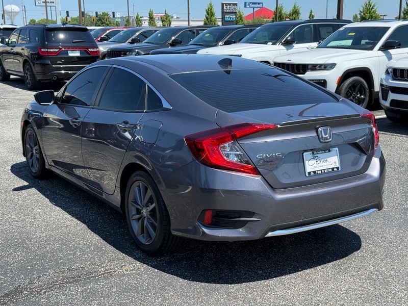 Honda Civic Sedan Vehicle Image 05