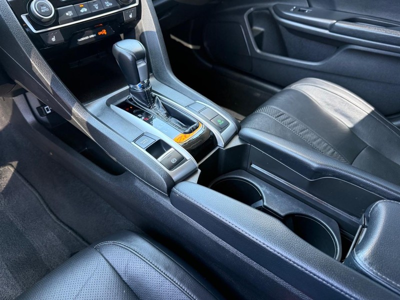 Honda Civic Sedan Vehicle Image 20