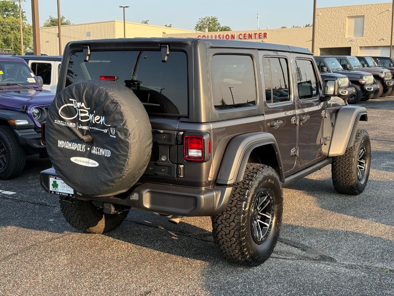 Jeep Wrangler Vehicle Image 03