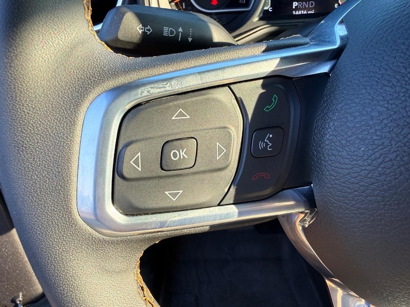 Jeep Wrangler Vehicle Image 14