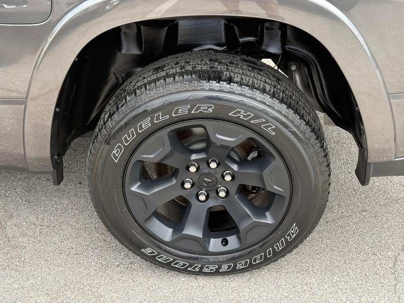 Ram 1500 Vehicle Image 06
