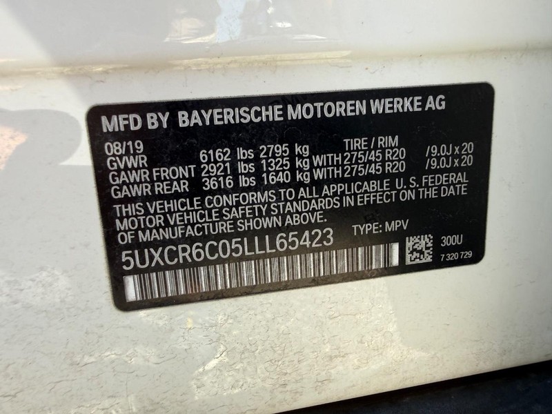 BMW X5 Vehicle Image 28