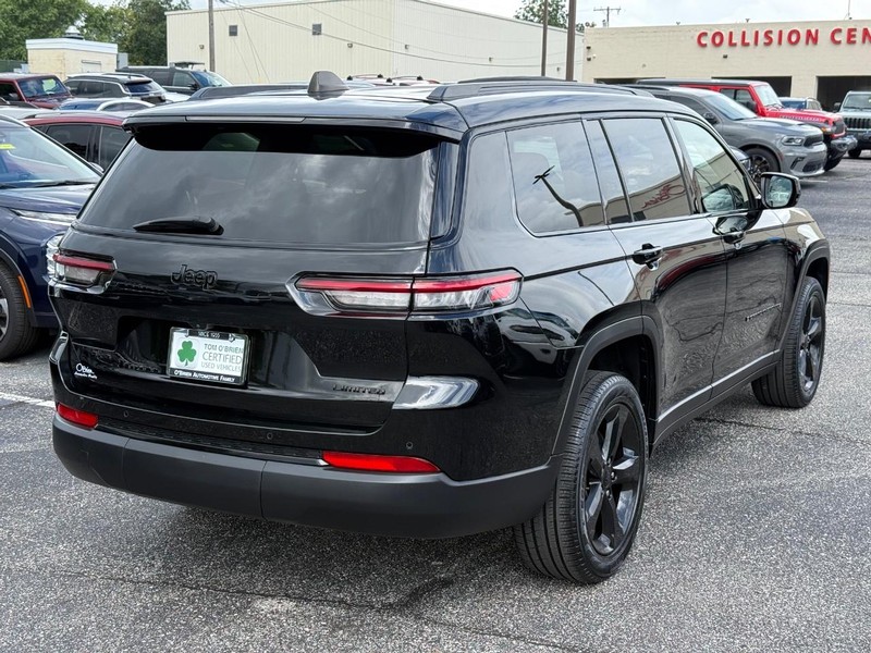 Jeep Grand Cherokee L Vehicle Image 03
