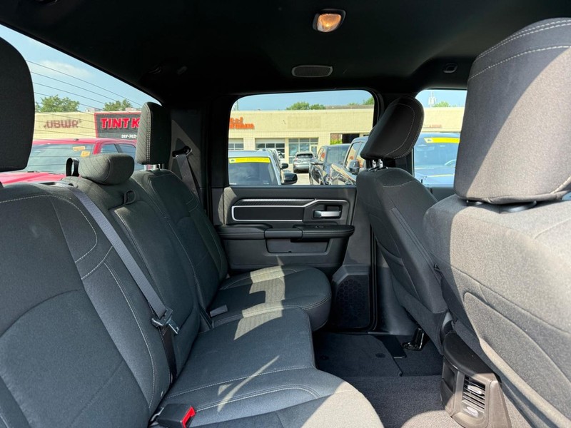 Ram 2500 Vehicle Image 10