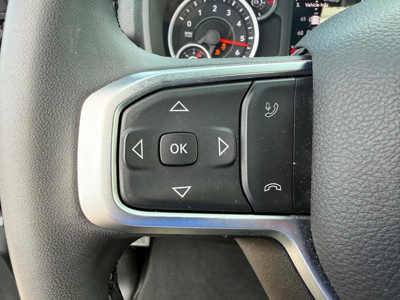 Ram 2500 Vehicle Image 13