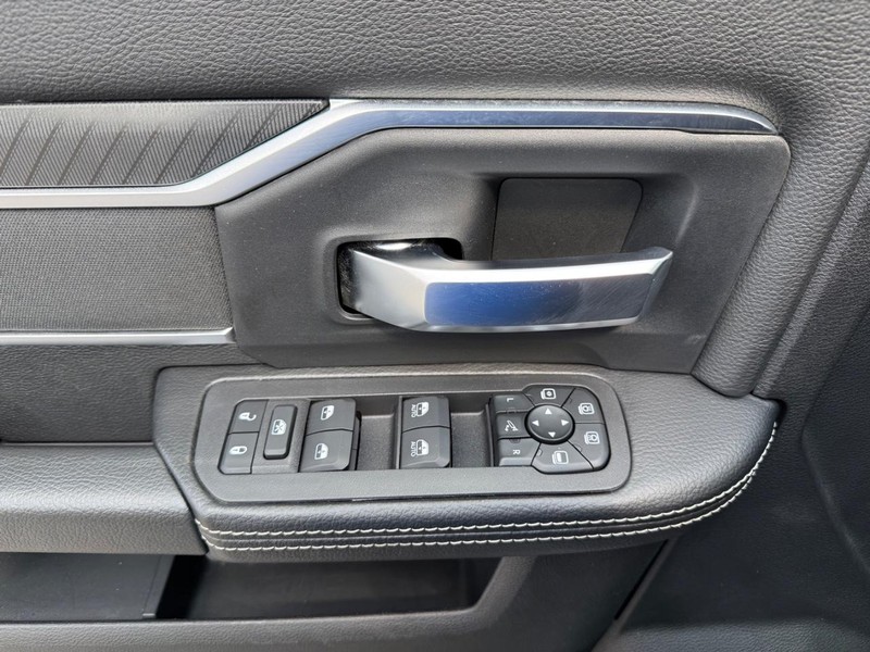Ram 2500 Vehicle Image 23