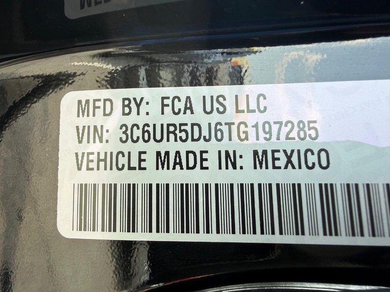 Ram 2500 Vehicle Image 25