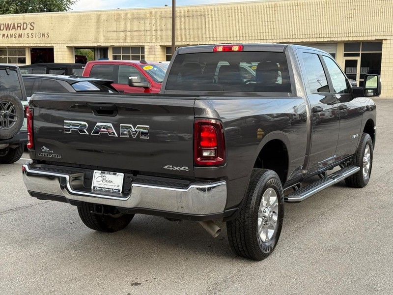 Ram 2500 Vehicle Image 03