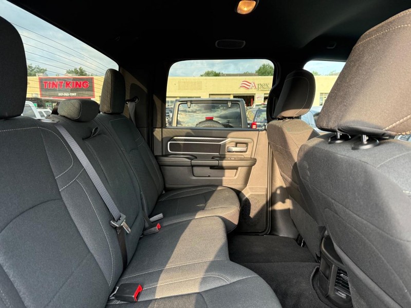 Ram 2500 Vehicle Image 10