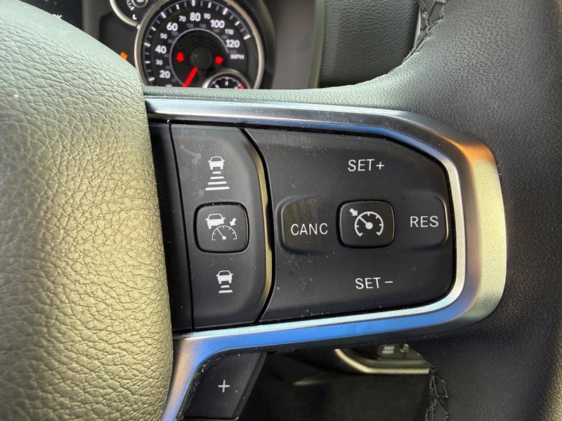 Ram 2500 Vehicle Image 14