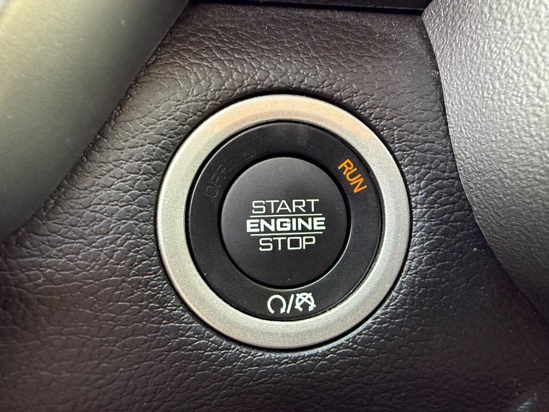 Ram 2500 Vehicle Image 15