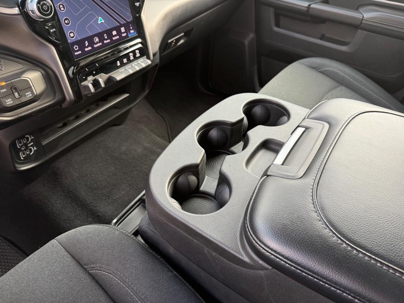 Ram 2500 Vehicle Image 18