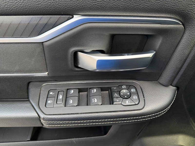 Ram 2500 Vehicle Image 22