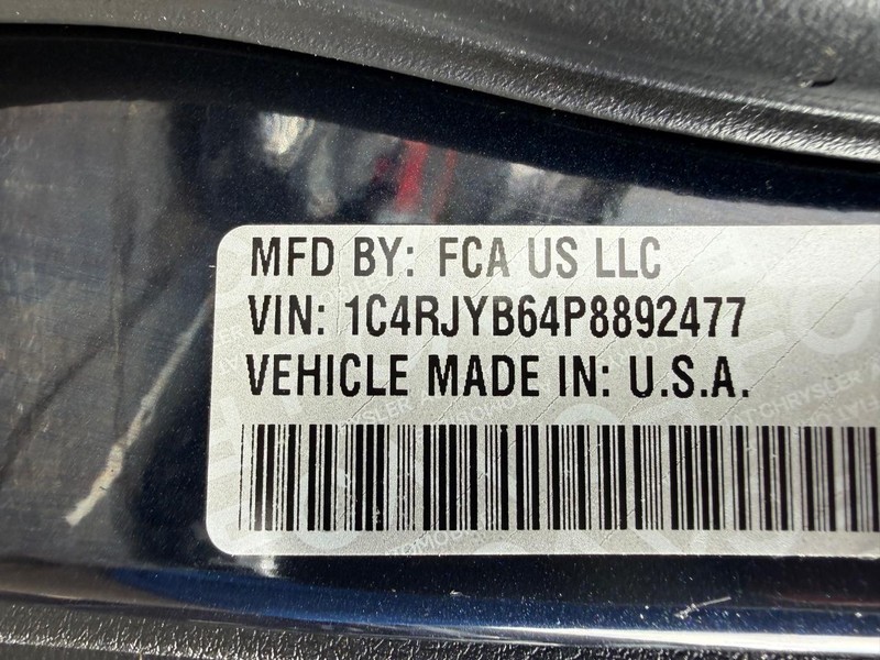 Jeep Grand Cherokee 4xe Vehicle Image 29
