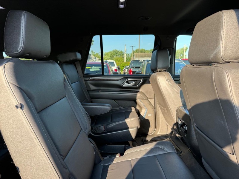 Chevrolet Tahoe Vehicle Image 11