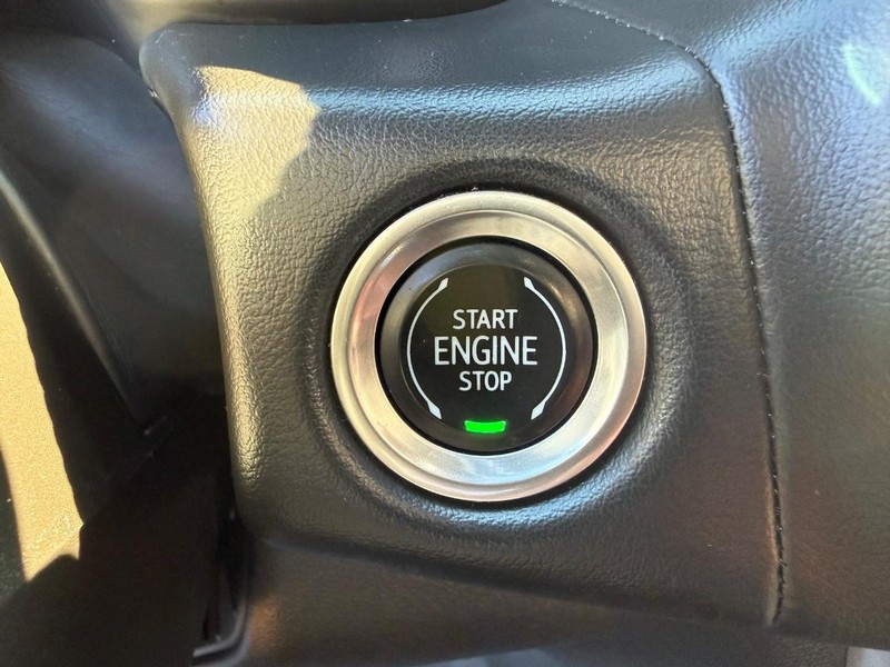 Chevrolet Tahoe Vehicle Image 17