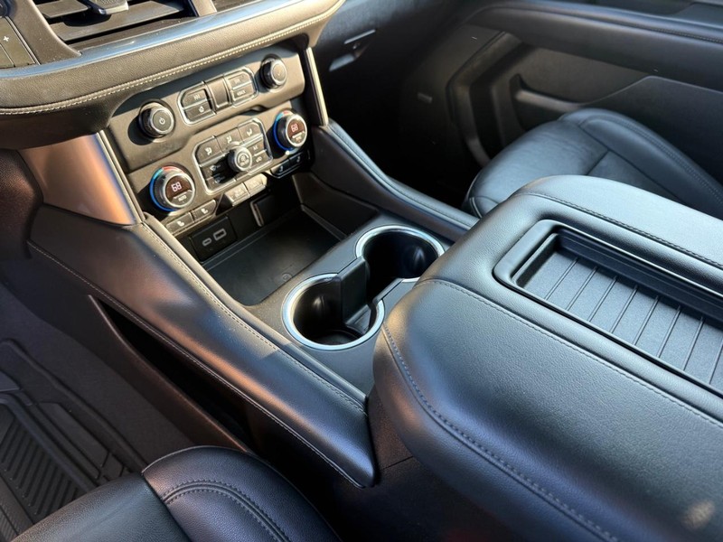 Chevrolet Tahoe Vehicle Image 22