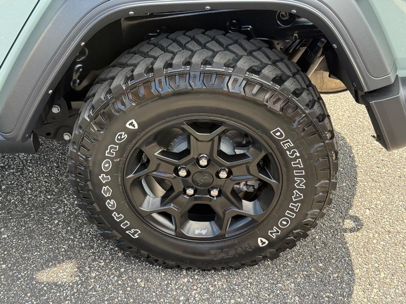 Jeep Wrangler 4xe Vehicle Image 06