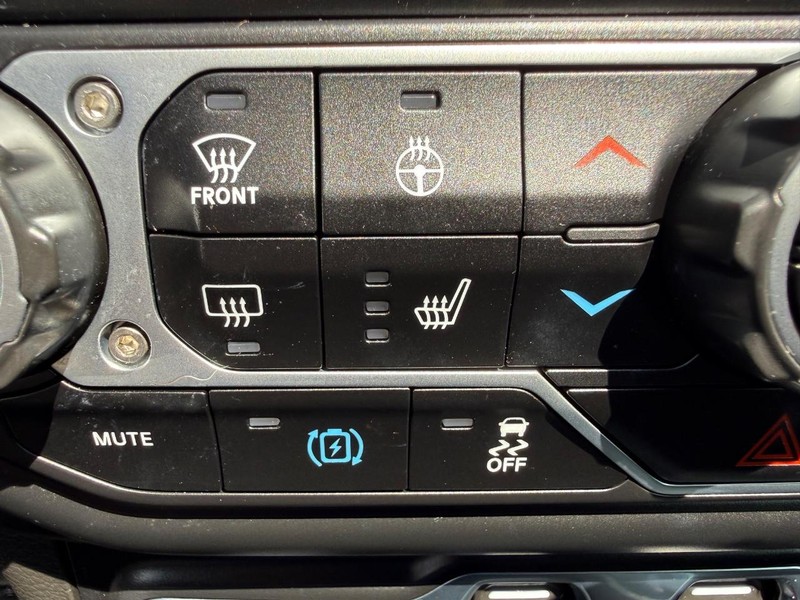 Jeep Wrangler 4xe Vehicle Image 17