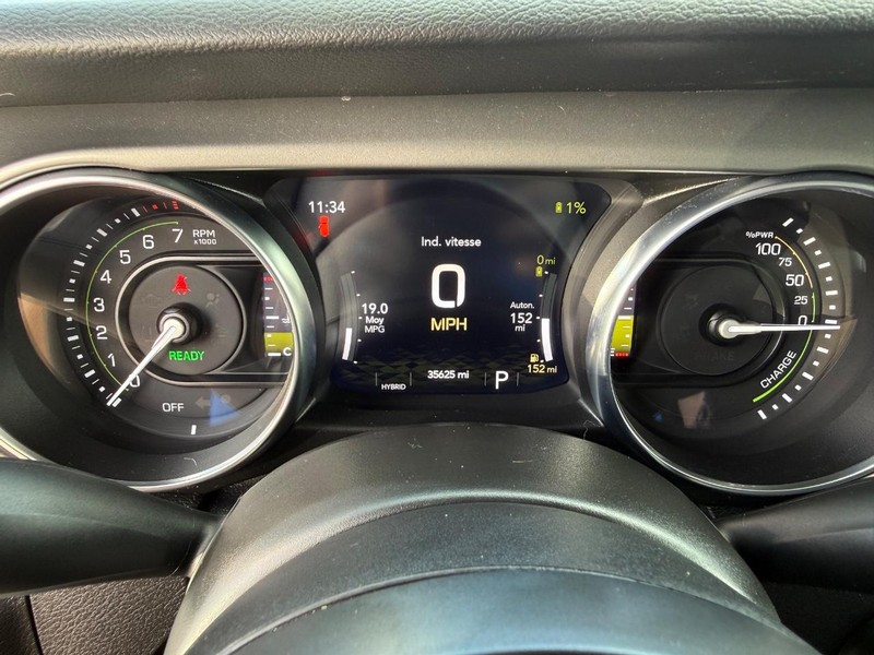 Jeep Wrangler 4xe Vehicle Image 24