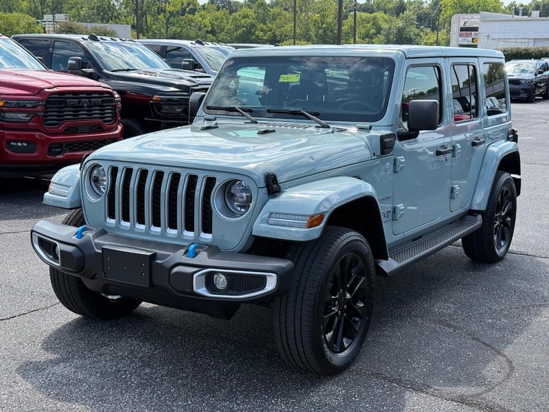Jeep Wrangler 4xe Vehicle Image 08