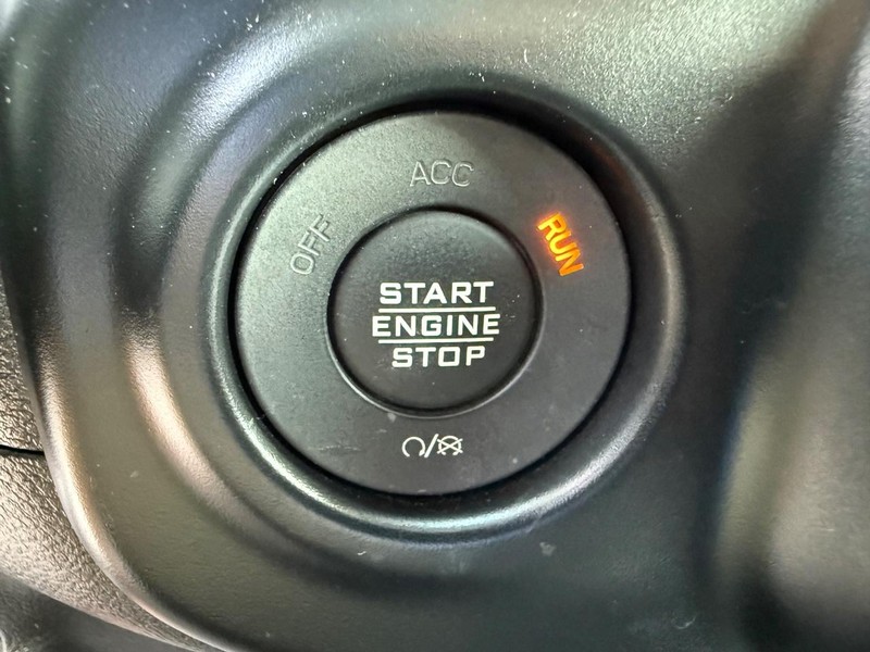 Jeep Wrangler 4xe Vehicle Image 15