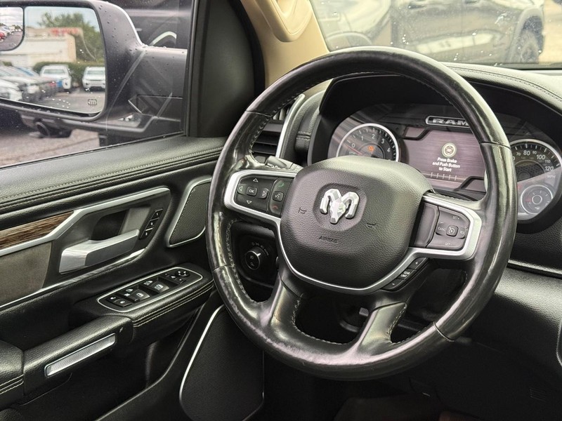 Ram 1500 Vehicle Image 13