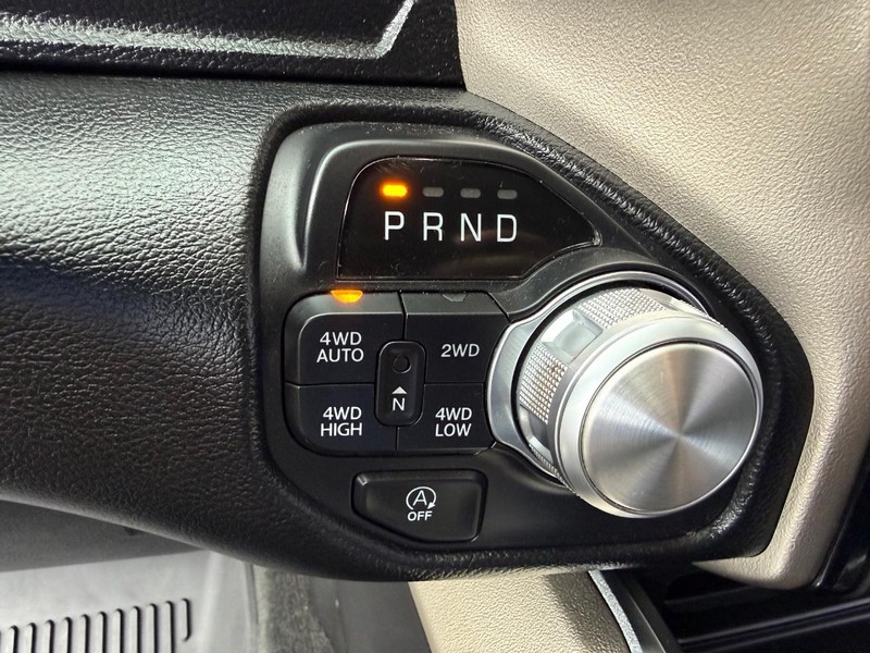 Ram 1500 Vehicle Image 17