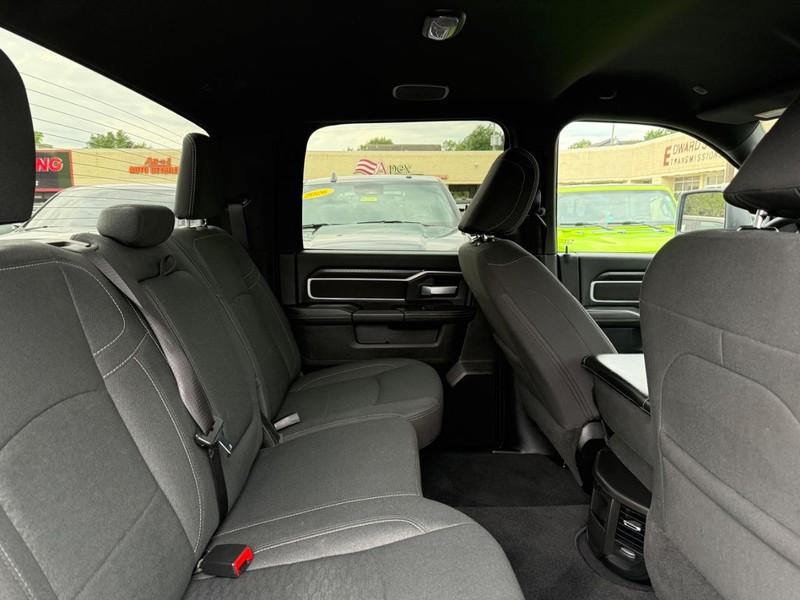 Ram 2500 Vehicle Image 10
