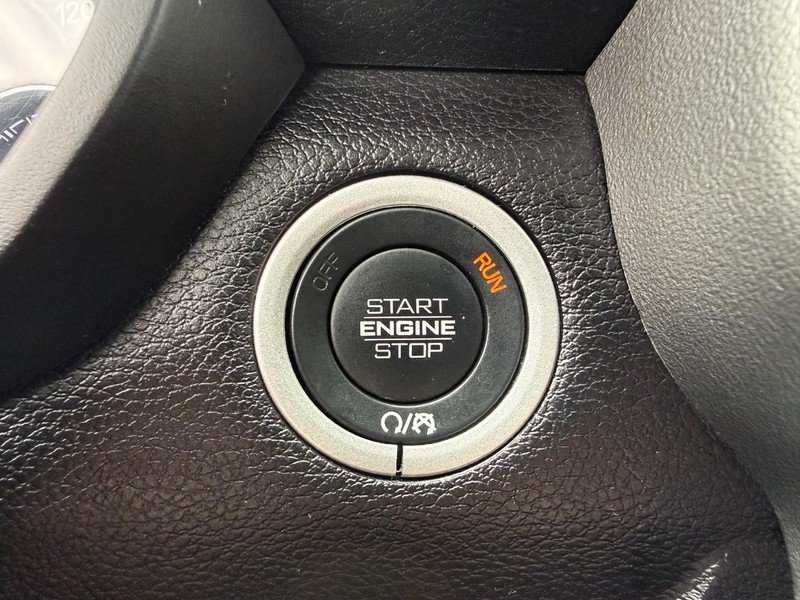 Ram 2500 Vehicle Image 15
