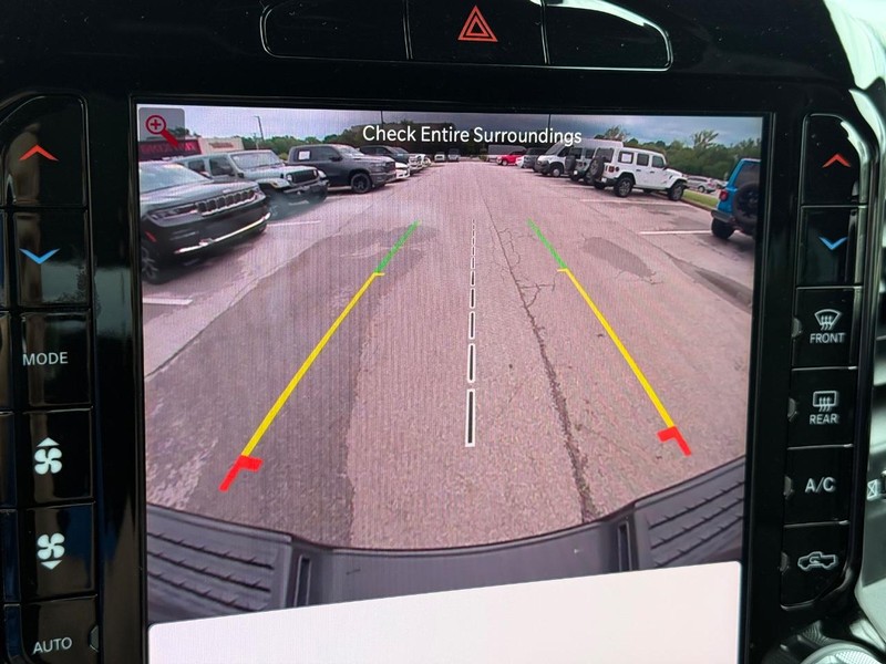 Ram 2500 Vehicle Image 18