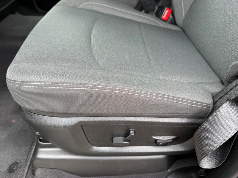 Ram 2500 Vehicle Image 24