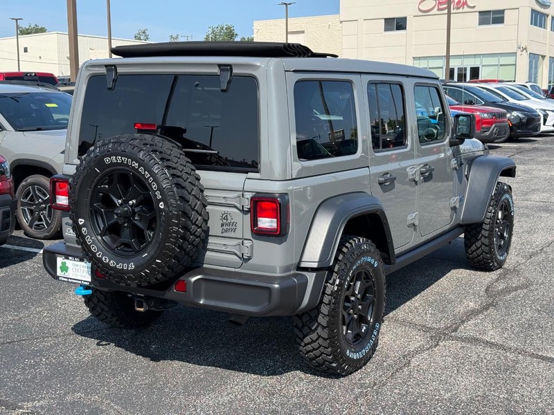 Jeep Wrangler 4xe Vehicle Image 03