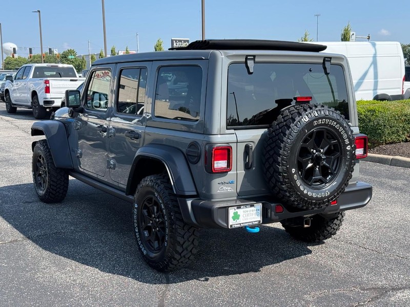 Jeep Wrangler 4xe Vehicle Image 05