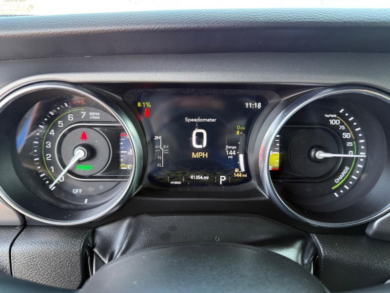 Jeep Wrangler 4xe Vehicle Image 24