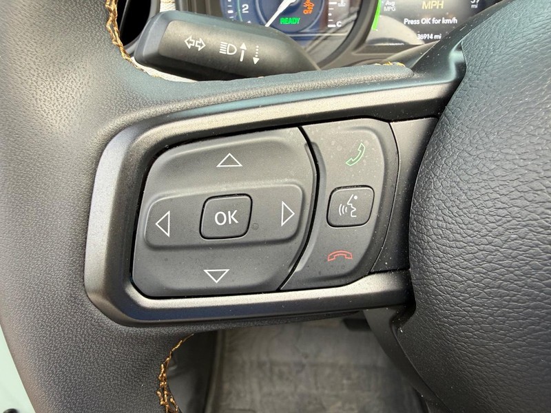 Jeep Wrangler 4xe Vehicle Image 14