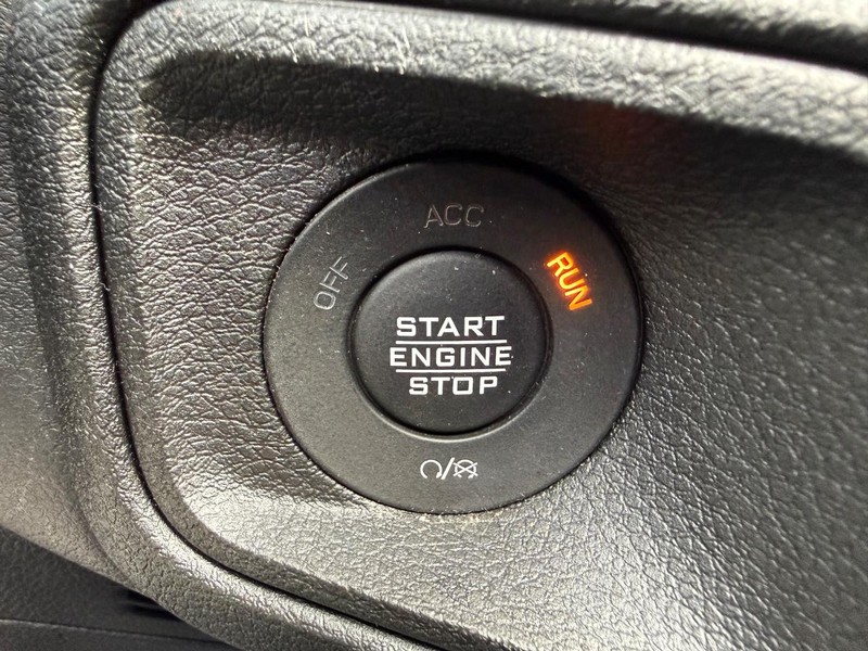Jeep Wrangler 4xe Vehicle Image 16