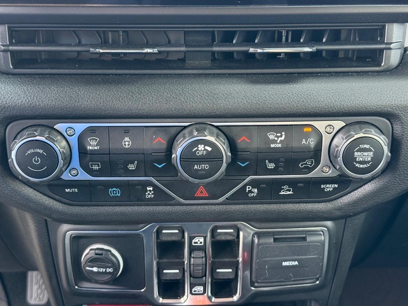Jeep Wrangler 4xe Vehicle Image 20