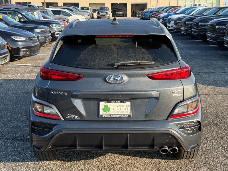 Hyundai Kona Vehicle Image 04